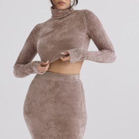 Suri Rose Chenille Cropped Top - Image 8