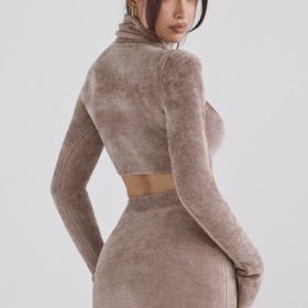 Suri Rose Chenille Cropped Top - Image 10