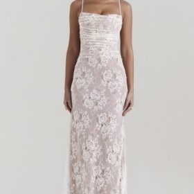 Artemis Vintage Cream Lace Maxi Dress - Image 10