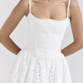 Lorina White Broderie Anglais Corset - Image 7